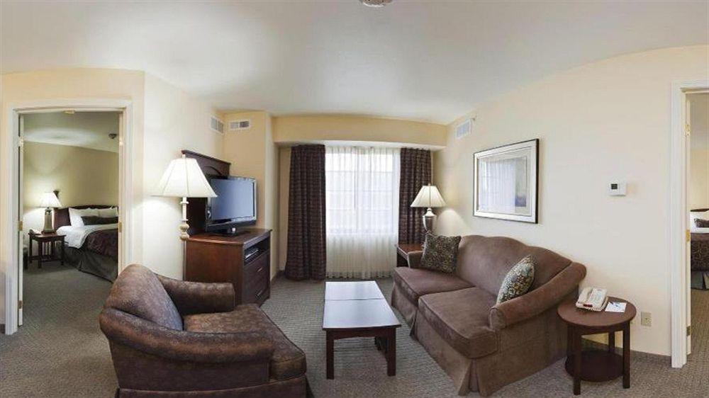 Staybridge Suites Akron-Stow-Cuyahoga Falls By Ihg Exterior foto